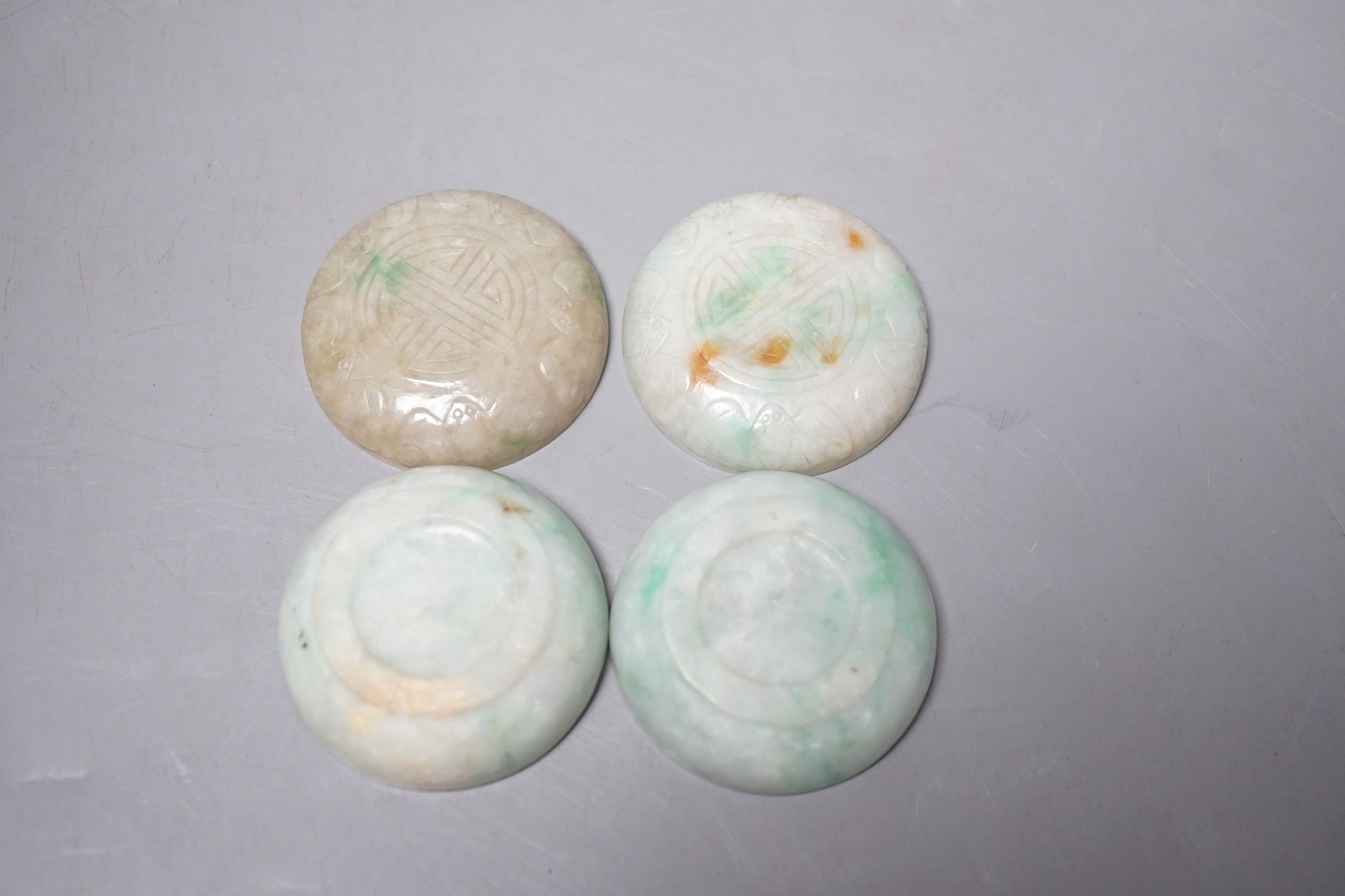 A pair of Chinese jadeite seal paste boxes and covers, 19th-century, 5cm